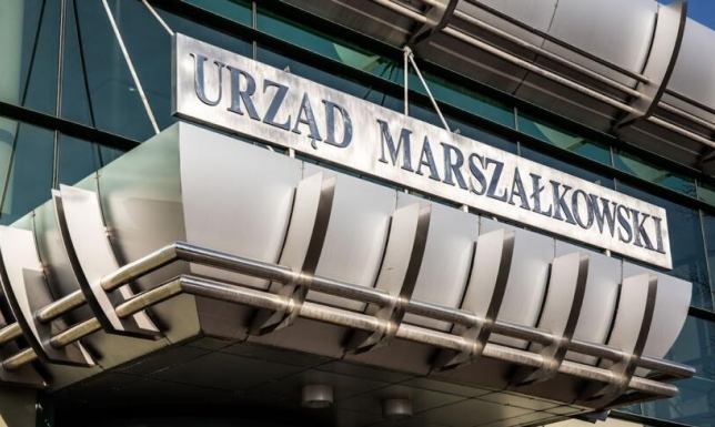 Można ubiegać się o stypendia Zarządu Województwa Podlaskiego Stypendia mogą otrzymać uczniowie szkoły podstawowej i ponadpodstawowej