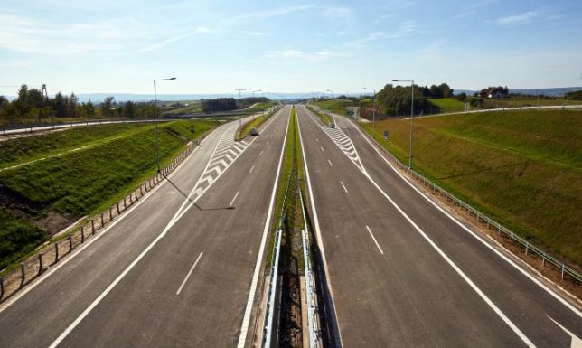 stanowisko w sprawie poparcia budowy drogi Via Carpatia (S-19) po trasie przebiegu DK Nr 8