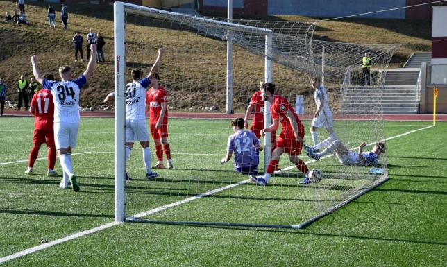 Wigry Suwałki - Znicz Biała Piska 7:0