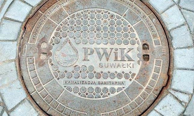 Wymiana włazów ze względów bezpieczeństwa i estetyki suwalskich ulic