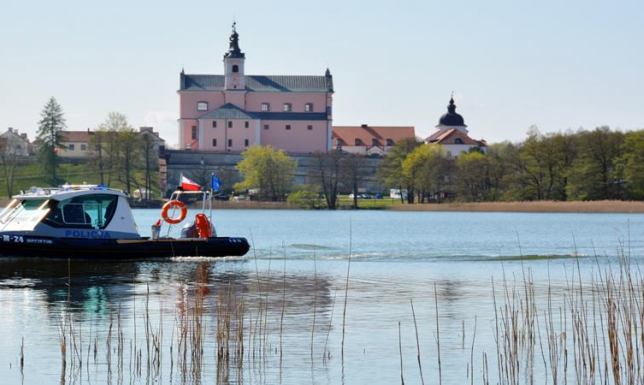 Suwalscy policjanci rozpoczęli patrole na wodach