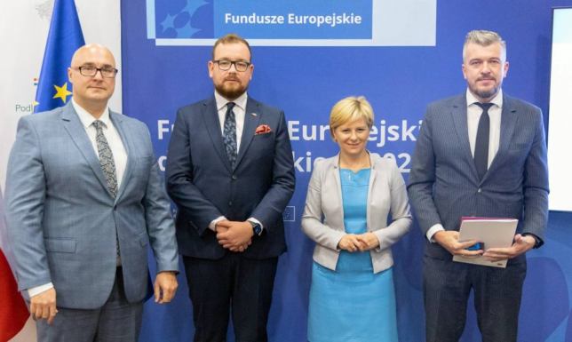 PUP w Suwałkach otrzymał 3 mln zł na aktywizację osób bezrobotnych  staże, prace interwencyjne, szkolenia, dotacje na start i nowe miejsca pracy