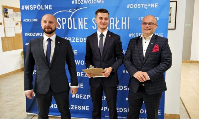 Strefa kibica na Igrzyska Olimpijskie, nordic walking z radnym Konferencja prasowa radnych klubu Wspólne Suwałki w Ratuszu