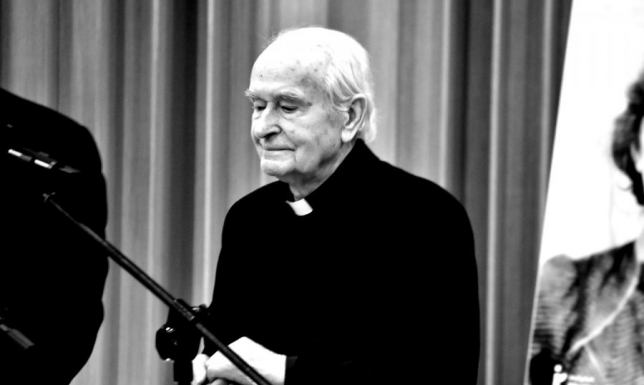 W czwartek 7. listopada w wieku 86 lat odszedł ksiądz Stanisław Wysocki