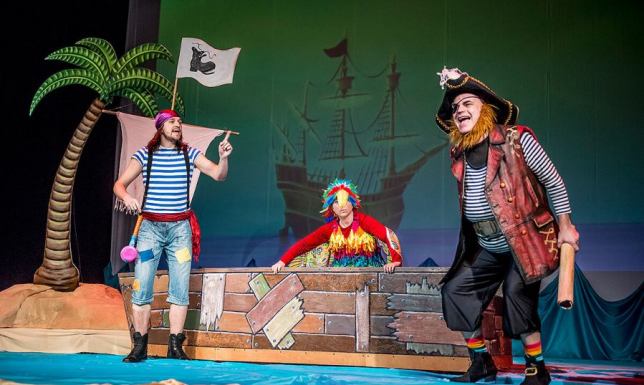 O Piracie Buciorze, który zgubił skarb, a zyskał przyjaciela 