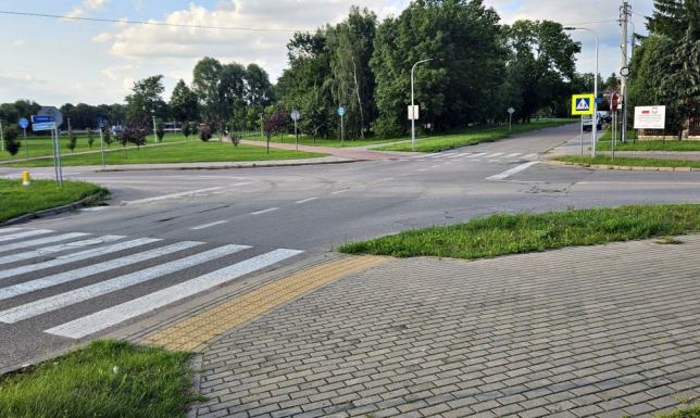 Do przetargu w wyznaczonym terminie wpłynęło pięć ofert