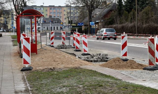 utrudnienia w ruchu drogowym na ulicy Sejneńskiej w Suwałkach