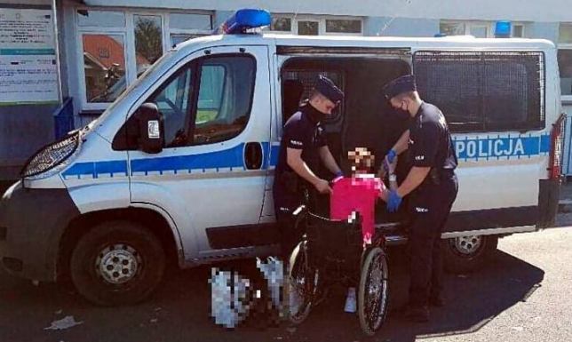 Groziła śmiercią i ukradła 10 tys. zł