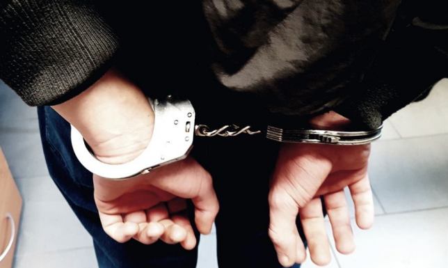 18-latek spowodował kolizję kradzionym motorowerem zatrzymali 18-latka, który kradzionym motorowerem spowodował kolizję