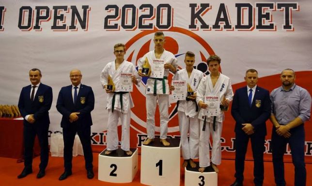 Medal karateki z Suwałk