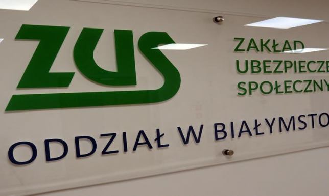 Dodatkowe numery telefonów  w ZUS i nowe linie tematyczne