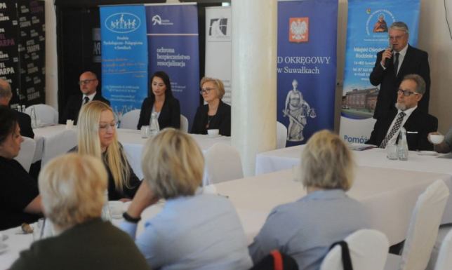 Sąd Okręgowy w Suwałkach, konferencja w Sejnach