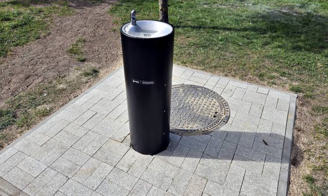  nowe źródełko wody pitnej na placu im. Marii Konopnickiej w Suwałkach