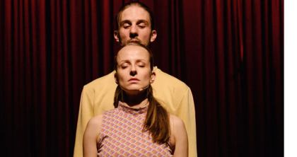 Podwójne zaproszenie na spektakl Teatr Polska – „SENSUS”