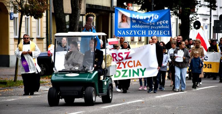 „Przyszłość dzieci w naszych rękach”