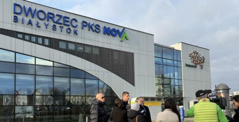 Interwencja poselska w sprawie nieprawidłowości w funkcjonowaniu PKS Nova  konferencja prasowa posłów Prawa i Sprawiedliwości