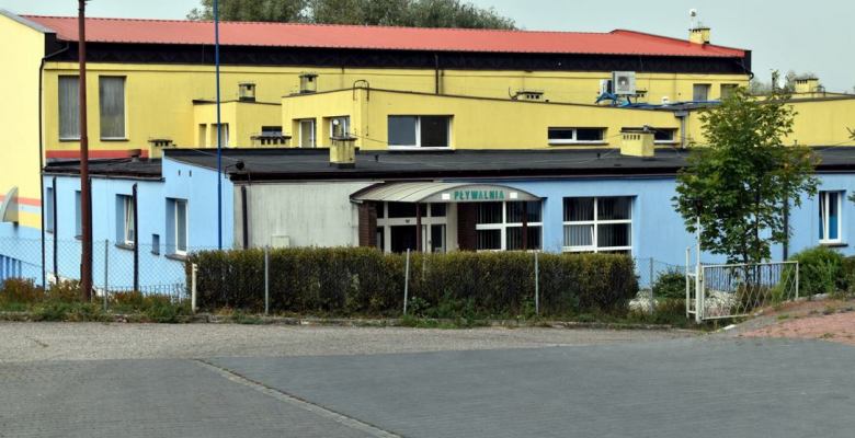 przetarg na opracowanie dokumentacji przebudowy budynku krytej pływalni