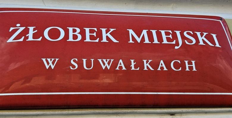 Temat opieki żłobkowej podczas przerwy wakacyjnej