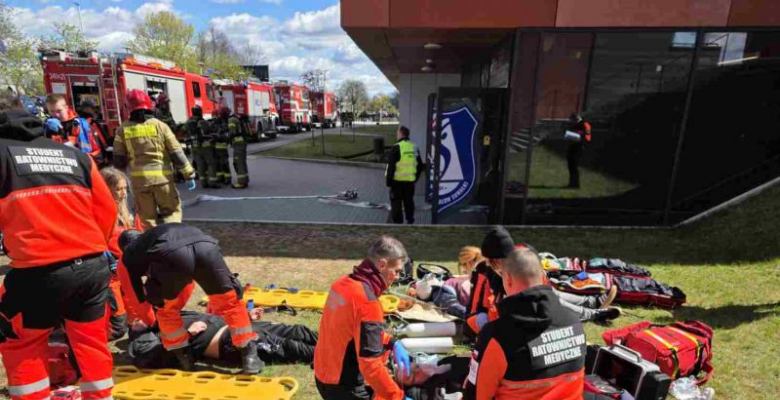 Razem dla Bezpieczeństwa – sport, edukacja i praktyczne ćwiczenia służb w Suwałki Arenie