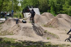 Prędkość, sportowa rywalizacja i dreszcz walki z sekundami