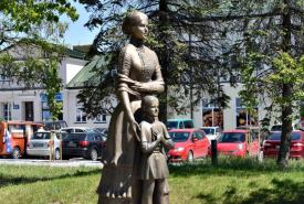  przeniesienie grobu Marii Konopnickiej ze Lwowa do Suwałk