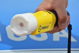 Policjanci suwalskiej drogówki zatrzymali do kontroli Audi