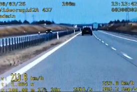 Policjanci z grupy SPEED zatrzymali do kontroli Lamborghini