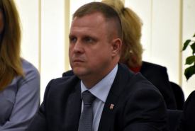  nierówności i ubytki nawierzchni utrudniają bezpieczne poruszanie się