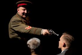 Spektakl „Zapiski Oficera Armii Czerwonej” w wykonaniu Polskiego Teatru STUDIO z Wilna po raz pierwszy w Suwałkach