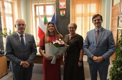 Władze Suwałk zatwierdziły kadrę kierowniczą sześciu miejskich placówek
