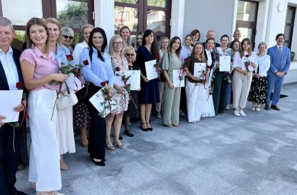  uroczyste wręczenie aktów nadania stopnia awansu zawodowego