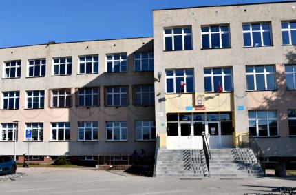 przebudowa i remont kuchni żywienia zbiorowego