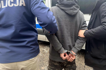 58-latek prowadził pijany. Miał już dożywotni zakaz prowadzenia pojazdów obywatelskie zatrzymanie nietrzeźwego kierowcy w gminie Bakałarzewo