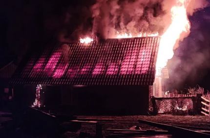 W nocy z 24 na 25 grudnia spłonął dom w miejscowości Pobondzie