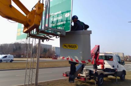 dostosowanie oznakowania miasta do zmieniającego się układu komunikacyjnego
