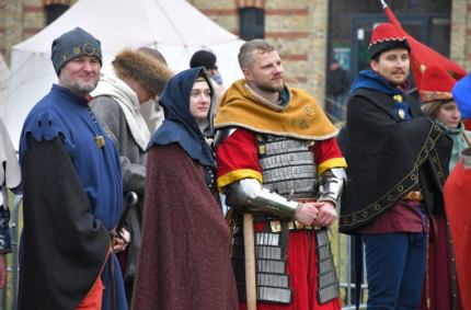 Pokazy rycerskie, turnieje, warsztaty dla dzieci