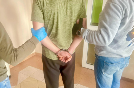 Za kradzież w drogerii na terenie Suwałk odpowie 34-latek
